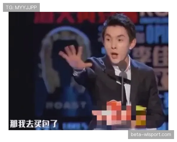 武大靖在小店结账的那一刻，隔壁桌的人都开始偷偷算今晚他花了多少